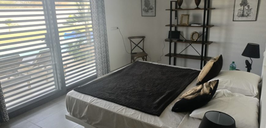 Ngaparou belle villa contemporaine de 5 chambres avec piscine