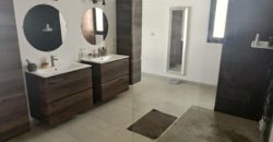 Ngaparou belle villa contemporaine de 5 chambres avec piscine