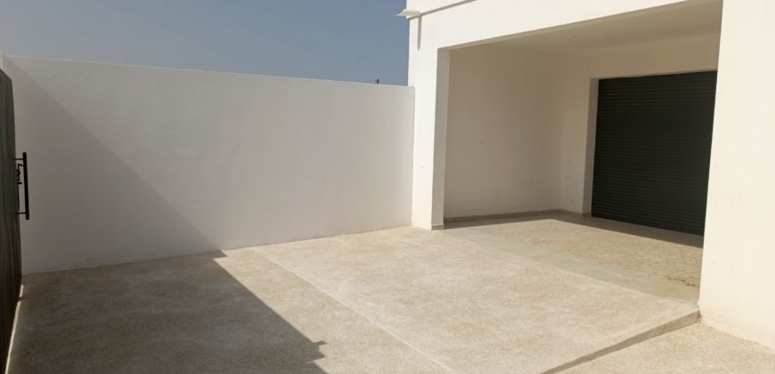 Ngaparou belle villa contemporaine de 5 chambres avec piscine