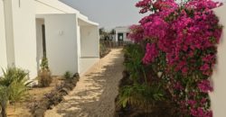 Ngaparou belle villa contemporaine de 5 chambres avec piscine