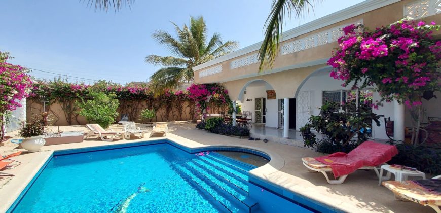 Saly Bambara charmante villa de 3 chambres avec piscine