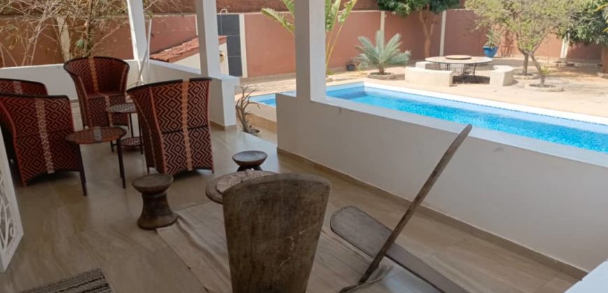 Somone villa de 3 chambres avec piscine sur une parcelle de 600m2