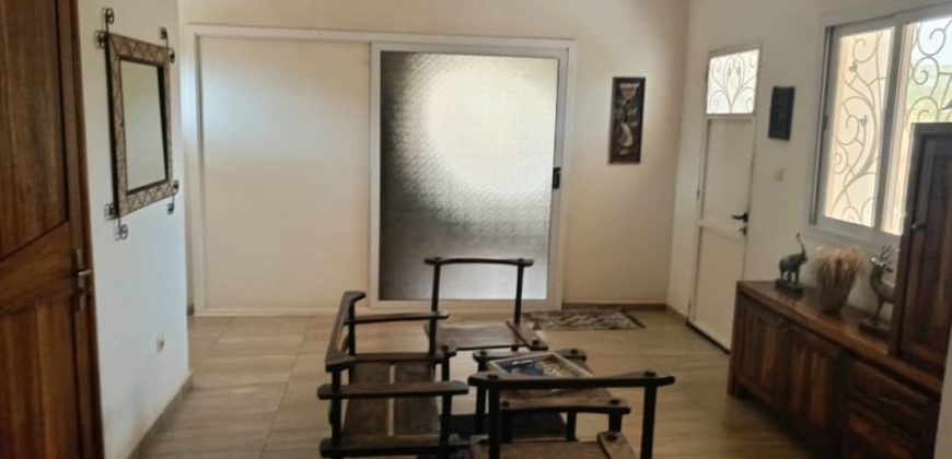 Somone villa de 3 chambres avec piscine sur une parcelle de 600m2