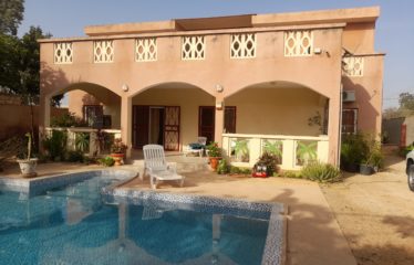 Ngaparou – Appartement T2 avec piscine à louer