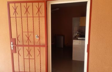 Ngaparou – Appartement T2 avec piscine à louer