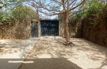 Popenguine – villa de 3 chambres à 700 mde la mer à vendre.