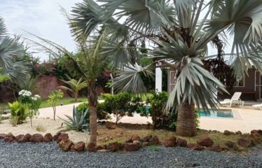 Ngaparou – Villa contemporaine plain pied 4 chambres avec piscine à vendre.BV474.