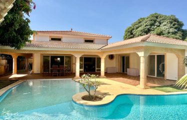 Ngaparou – Villa 3 chambres avec piscine en résidence privée à vendre.BV492.