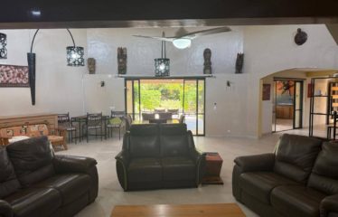 Somone – Villa d’architecte 4 chambres avec piscine à vendre.BV482.