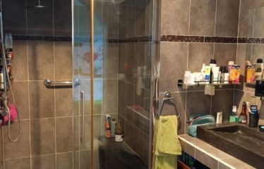 Saly – Villa 3 chambres avec Titre Foncier  en résidence à vendre.BV518.