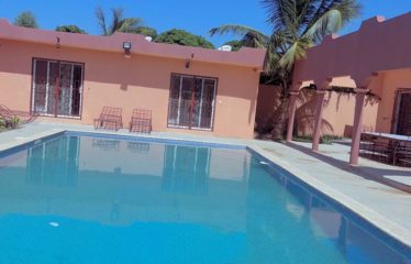 WARANG : Villa à vendre de 4 chambres avec piscine.BV102.