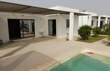 SINTHIANE : villas et son bungalow à vendre avec piscine