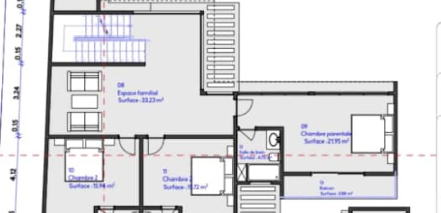 Warang – Villa contemporaine de 3 chambres en R+1 avec piscine en construction