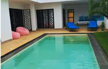 La Somone – Villa contemporaine 3 chambres avec piscine à vendre.BV233.