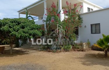 NDAYANE – Villa 3 chambres proche mer à vendre.BV312.