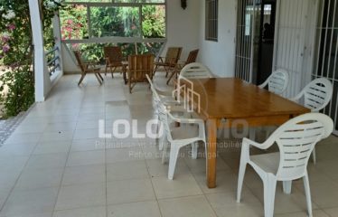 NDAYANE – Villa 3 chambres proche mer à vendre.BV312.