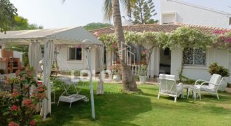 Saly – Villa 4 chambres bord de mer Titre Foncier en résidence à vendre.