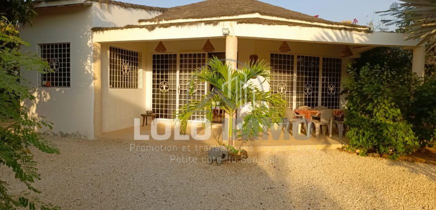 Ngaparou – Villa-maison d’hôtes avec piscine à vendre