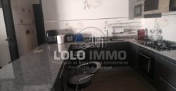 NGUERIGNE/Sinthiane : Villa contemporaine plain pied avec piscine à vendre