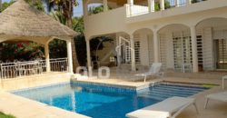 Ngaparou – Villa 3 chambres avec piscine deuxième ligne à vendre