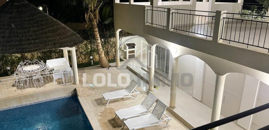 Ngaparou – Villa 3 chambres avec piscine deuxième ligne à vendre