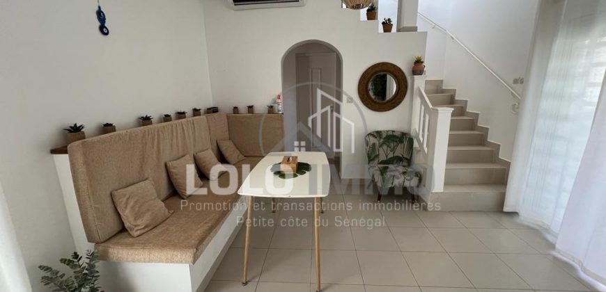 Ngaparou – Villa 3 chambres avec piscine deuxième ligne à vendre