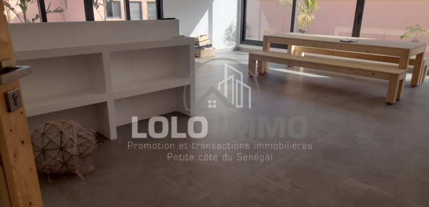 Nguérigne – Villa haut standing 5 chambres avec piscine à vendre.
