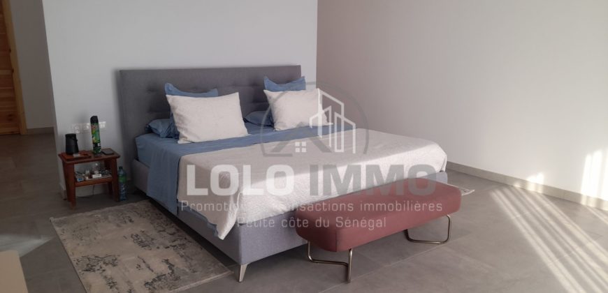 Nguérigne – Villa haut standing 5 chambres avec piscine à vendre.