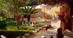 Ngaparou – Villa paisible au coeur d’un joyau arboré avec piscine à vendre