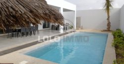 Sinthiane/Nguérigne – Villa plain-pied neuve 3 chambres avec piscine à vendre.