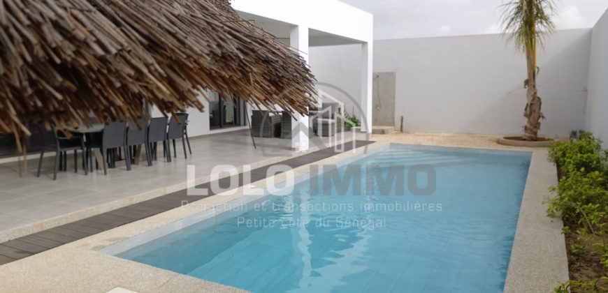 Sinthiane/Nguérigne – Villa plain-pied neuve 3 chambres avec piscine à vendre.