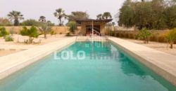 Yayem/ Sine Saloum  – magnifique maison d’architecte de 4 chambres  avec piscine à vendre