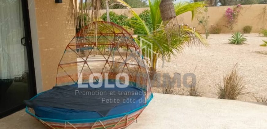 Yayem/ Sine Saloum  – magnifique maison d’architecte de 4 chambres  avec piscine à vendre