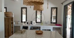 Palmarin – Belle propriété avec sa villa sur 5 959 m2 en bordure de plage à vendre.
