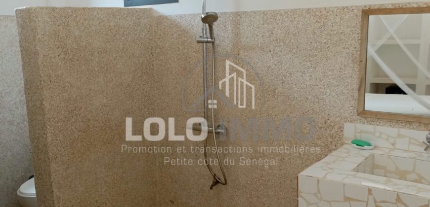 Palmarin – Belle propriété avec sa villa sur 5 959 m2 en bordure de plage à vendre.