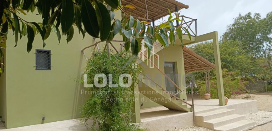 Palmarin – Belle propriété avec sa villa sur 5 959 m2 en bordure de plage à vendre.