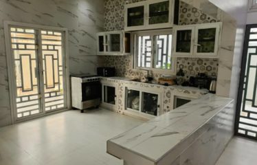 Saly – Quartier Diambars charmante villa de 2 chambres avec piscine à vendre