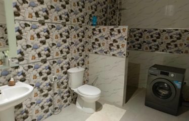 Saly – Quartier Diambars charmante villa de 2 chambres avec piscine à vendre