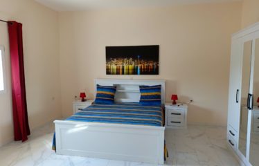 Nianing – villa de 6 chambres avec piscine à vendre.BV400.