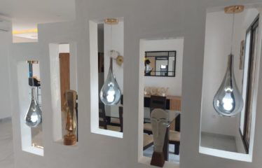 Nguerigne – PROMOTION – Villa neuve de 3 chambres et bureau avec piscine à vendre.BV409.