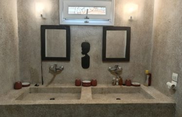 Nianing – villa de 6 chambres avec piscine en résidence à vendre.BV406.