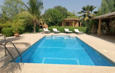 Nianing – villa de 6 chambres avec piscine en résidence à vendre.BV406.