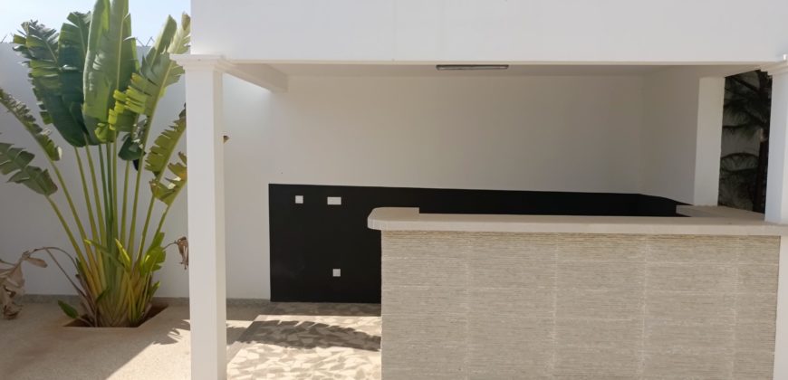 Somone villa contemporaine neuve de 5 chambres avec piscine