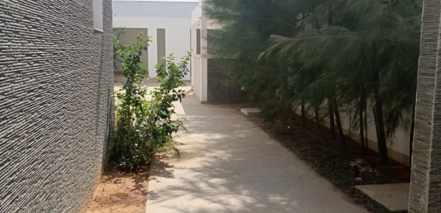Somone villa contemporaine neuve de 5 chambres avec piscine