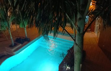 Ngaparou – sublime villa riad de 3 chambres + 1 dependance avec piscine à vendre. BV417.