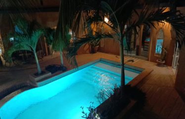 Ngaparou – sublime villa riad de 3 chambres + 1 dependance avec piscine à vendre. BV417.