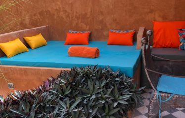 Ngaparou – sublime villa riad de 3 chambres + 1 dependance avec piscine à vendre. BV417.