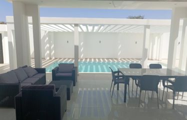 Nguerigne – Belle villa contemporaine de 3 chambres avec piscine à louer.BV426