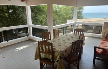 Popenguine – villa de 3 chambres en bordure de mer à vendre