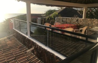 Popenguine – villa de 3 chambres en bordure de mer à vendre